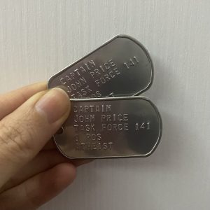 piastrine dog tags john price call of duty