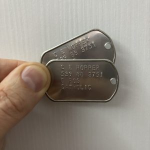 Piastrine dog tags C E Jim Hopper Predator